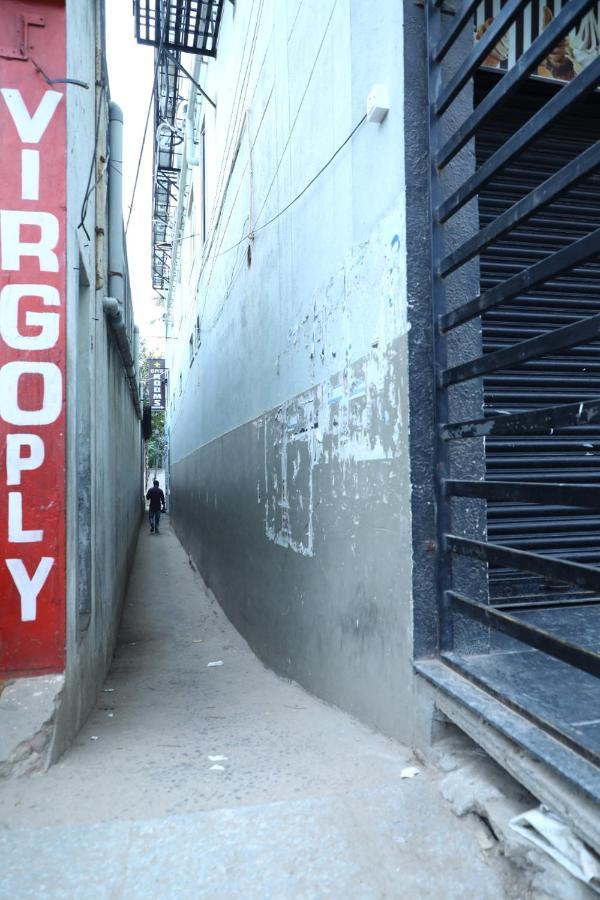 Babu Naidu Residency Apartment Vellore Bagian luar foto